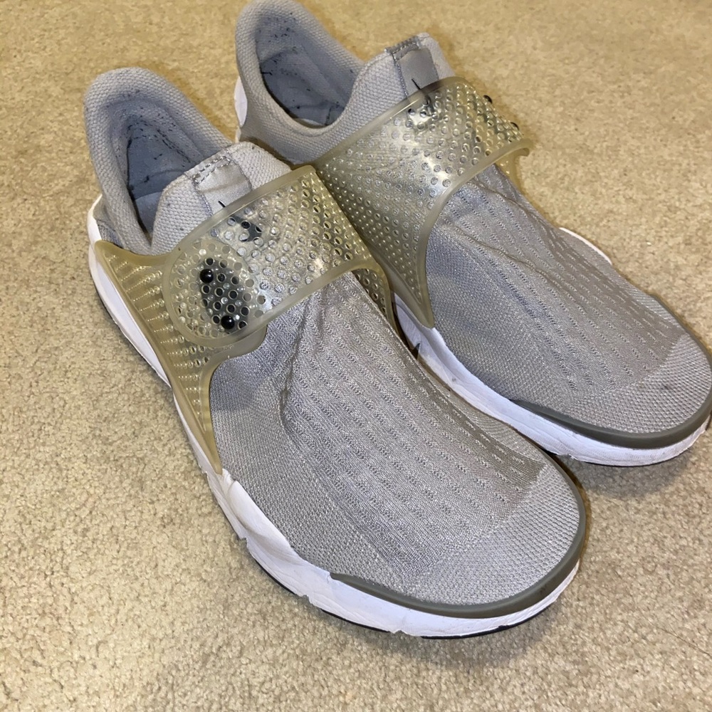 Nike sock darts